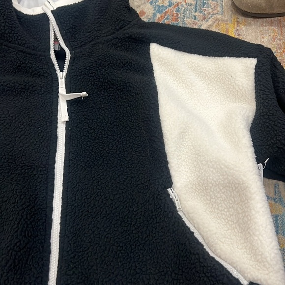 NWT FP Movement hit the slopes fleece hoodie black / white medium - Picture 2 of 4